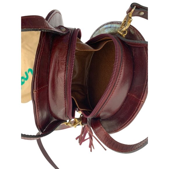 VTG Genuine Leather Round Crossbody Bag With Tassel & Adjustable Strap T10655 - Picture 6 of 13